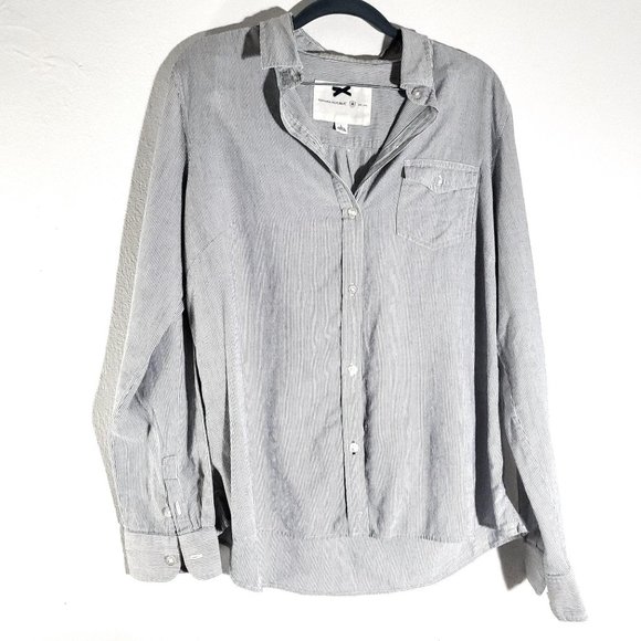 Banana Republic Tops - Banana Republic Cotton Dress Shirt L